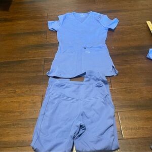 Jaanuu Light Blue Scrub Ensemble